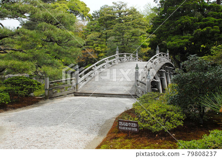 Kyoto Imperial Palace Oikeniwa Bridge, Kamigyo Ward, Kyoto City 79808237