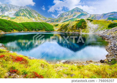 秋天的御栗池1 79809207