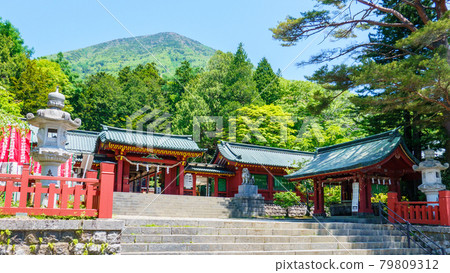 Futarasan Shrine Chugushi and Mt. Nantai 79809312