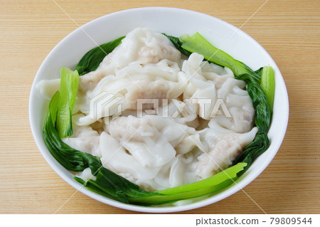 boiled gyoza boiled gyoza 79809544
