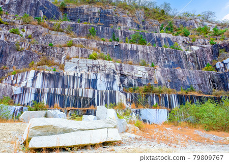 採石場岩壁 採石場岩壁 79809767