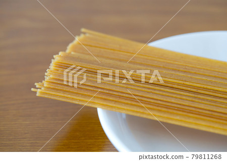 全麥意大利面(乾麵) 全麥意大利面(乾麵) 79811268