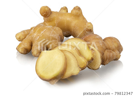 Sliced ginger 79812347