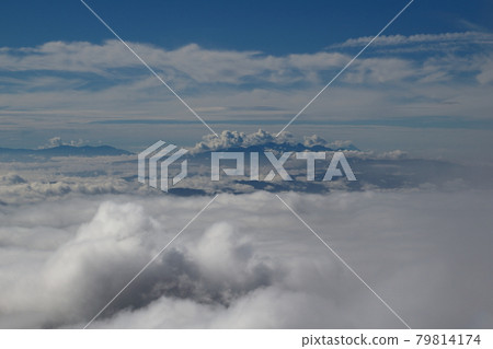 風景、登山、從白馬雲海山眺望 風景、登山、從白馬雲海山眺望 79814174