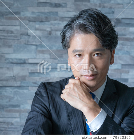 中年男性肖像廣場 中年男性肖像廣場 79820395