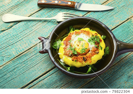 Baked stuffed squash or patisson 79822304