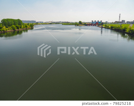 Iwabuchi Water Gate and Old Iwabuchi Water Gate over Arakawa Iwabuchi Water Gate and Old Iwabuchi Water Gate over Arakawa 79825218
