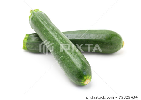 zucchini zucchini 79829434