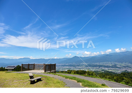 Mid-July (Summer) ・ Scenery from Fukushima Teppen Park in the morning Toyooka Village, Nagano Prefecture 79829699