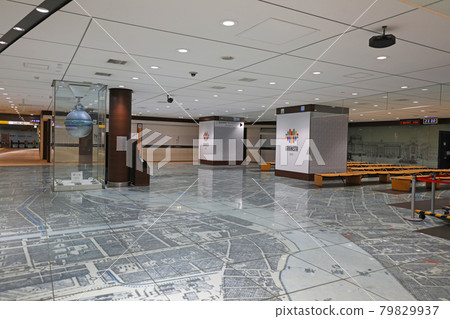 Tokyo Station Gin no Suzu Square 79829937