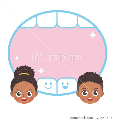 笑臉小孩和牙框 79832507