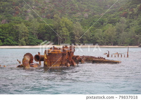 The battlefield that remains in the Ogasawara Islands: The cargo ship Hamae Maru that sank on the Sakaiura coast of Chichijima The battlefield that remains in the Ogasawara Islands: The cargo ship Hamae Maru that sank on the Sakaiura coast of Chichijima 79837018
