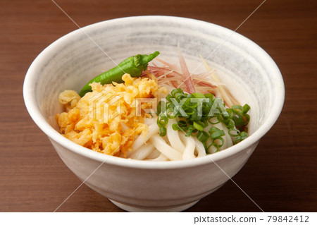 Udon with cold noodles Udon with cold noodles 79842412