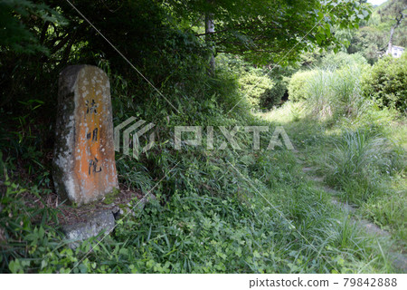 Homyoin stone monument at the entrance to the approach to Otsu City, Shiga Prefecture 79842888
