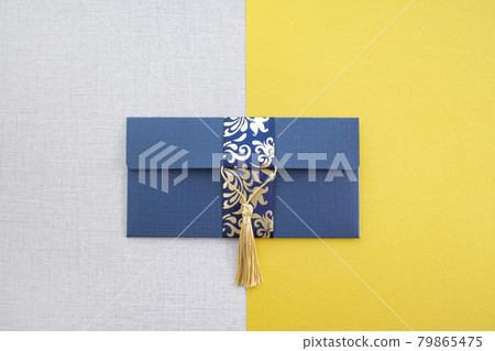 Envelopes with traditional Korean patterns and holiday concepts Envelopes with traditional Korean patterns and holiday concepts 79865475