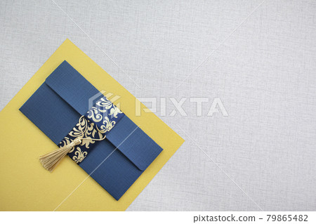 Envelopes with traditional Korean patterns and holiday concepts 79865482
