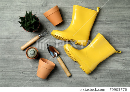Gardening tools on gray textured background, top view 79905776