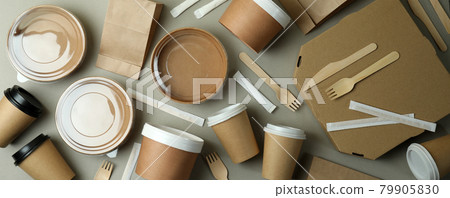 Delivery containers for takeaway food on gray background Delivery containers for takeaway food on gray background 79905830