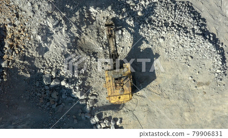 Quarry for the extraction of granite. Granite quarry. Quarry for the extraction of granite. Granite quarry. 79906831