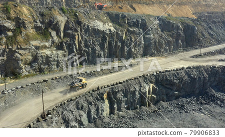 Quarry for the extraction of granite. Granite quarry. Quarry for the extraction of granite. Granite quarry. 79906833