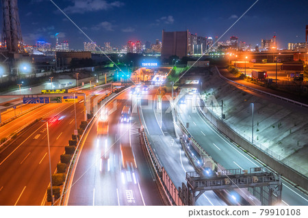 《Tokyo》 Traffic image ・ Oi Wharf on the Metropolitan Expressway Bayshore Line 《Tokyo》 Traffic image ・ Oi Wharf on the Metropolitan Expressway Bayshore Line 79910108