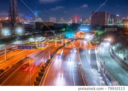 《Tokyo》 Traffic image ・ Oi Wharf on the Metropolitan Expressway Bayshore Line 《Tokyo》 Traffic image ・ Oi Wharf on the Metropolitan Expressway Bayshore Line 79910113