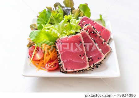 fresh tuna raw with vegetable salad fresh tuna raw with vegetable salad 79924090