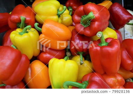 paprika 79928136