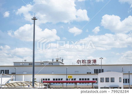 Komatsu Airport in fine weather, Kanazawa City, Ishikawa Prefecture 79928284