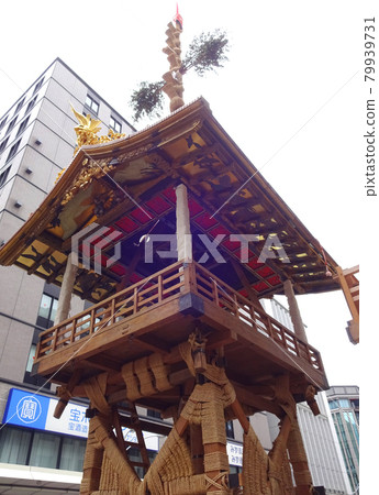 Gion festival long-haired cabin built Gion festival long-haired cabin built 79939731