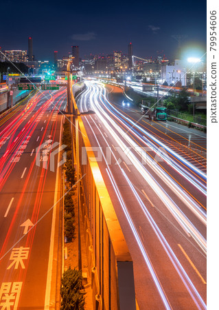 《Tokyo》 Traffic image ・ Oi Wharf on the Metropolitan Expressway Bayshore Line 《Tokyo》 Traffic image ・ Oi Wharf on the Metropolitan Expressway Bayshore Line 79954606