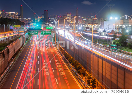 《Tokyo》 Traffic image ・ Oi Wharf on the Metropolitan Expressway Bayshore Line 《Tokyo》 Traffic image ・ Oi Wharf on the Metropolitan Expressway Bayshore Line 79954616