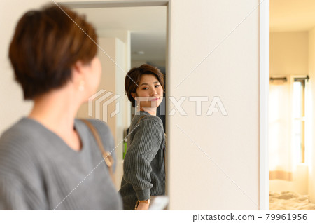 在入口 ... 79961956