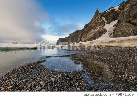 Coast of the Arctic Ocean near the Bering Strait Coast of the Arctic Ocean near the Bering Strait 79971169