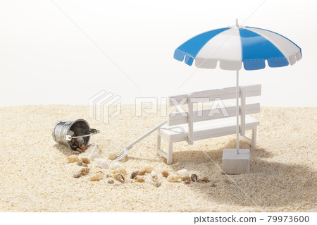 To clamming Summer sandy beaches, white benches and beach umbrellas To clamming Summer sandy beaches, white benches and beach umbrellas 79973600