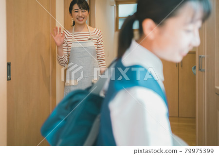 Junior high school mom 79975399
