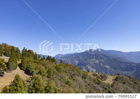 Mountain view of Cingjing Farm Skywalk in Nantou Mountain view of Cingjing Farm Skywalk in Nantou 79995527