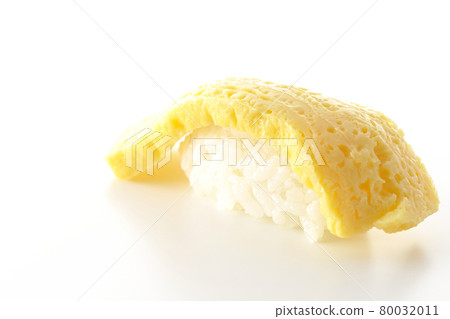 只有蛋握壽司是在白色背景上單獨拍攝的 80032011