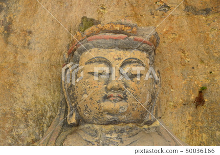 Statue of Dainichi Nyorai (Old Garden Stone Buddha Group / National Treasure Usuki Stone Buddha / Usuki City, Oita Prefecture) Statue of Dainichi Nyorai (Old Garden Stone Buddha Group / National Treasure Usuki Stone Buddha / Usuki City, Oita Prefecture) 80036166