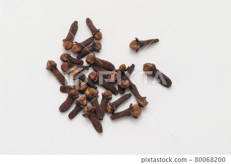 Spice cloves 80068200