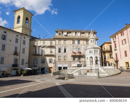 La Bollente square with Natural Hot Thermal sulphur spring 80068634