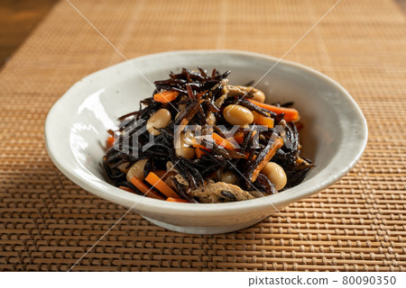 simmered hijiki simmered hijiki 80090350