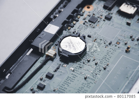 Button cell lithium battery CR2025 3V on the motherboard of laptop 80117085