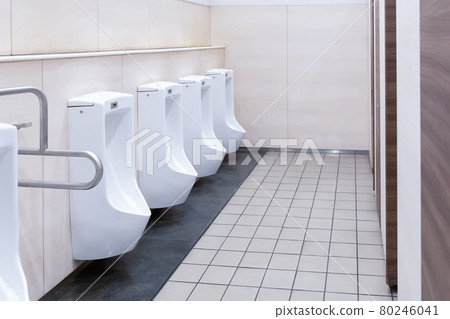 Male toilet 80246041