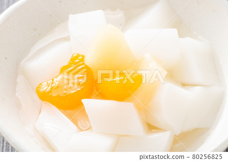 安寧豆腐(配水果)。 安寧豆腐(配水果)。 80256825