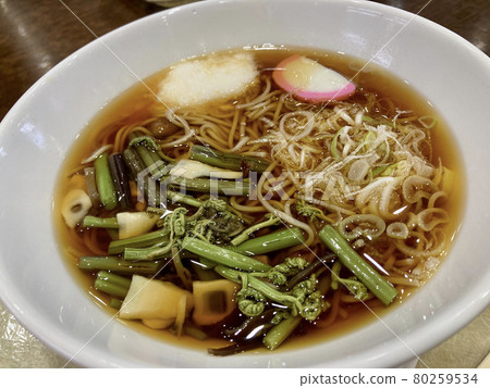 Wild vegetable soba 80259534
