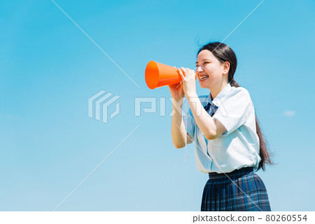 支持高中生 80260554