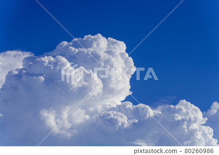 夏天的天空藍天白雲 夏天的天空藍天白雲 80260986
