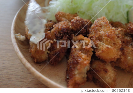 Deep fried oysters  80262348