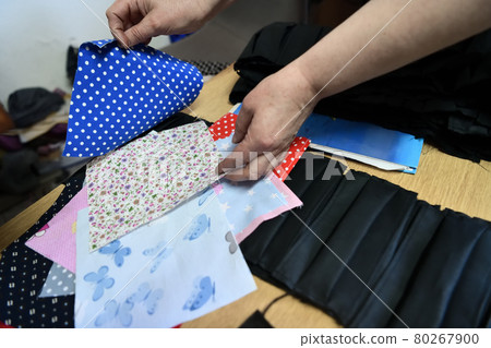 Homemade Manufacturing Of Protective Trendy Medical Face Mask 80267900